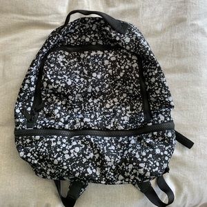 Lululemon backpack